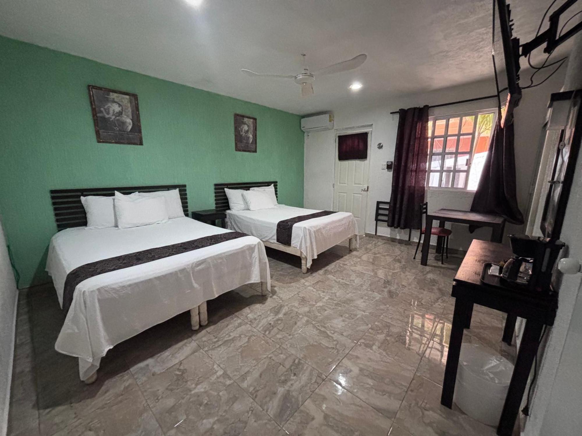 Hotel Posada Mercy Rio Lagartos Exterior photo