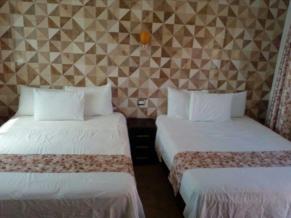 Hotel Posada Mercy Rio Lagartos Exterior photo